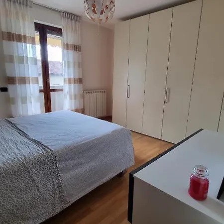 Confortevole Attico Vista Cupola Апартаменты Новара